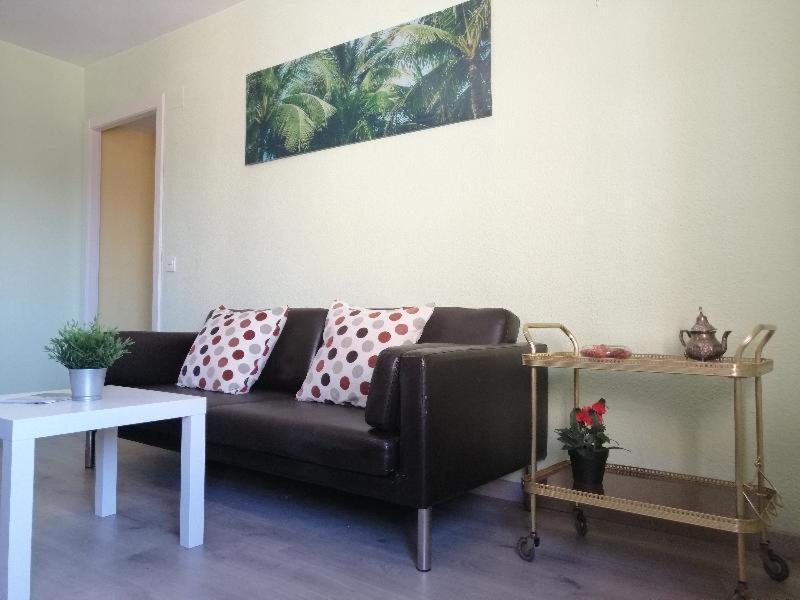 Ferienwohnung Dos Torres Frodo - Estacionamiento Privado Gratuito Saragossa Zimmer foto